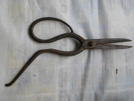 ขายกรรไกรหางงานเก่าเยอรมัน12" Made in Germany. ขายกรรไกรหางงานเก่าเยอรมัน12" Made in Germany.