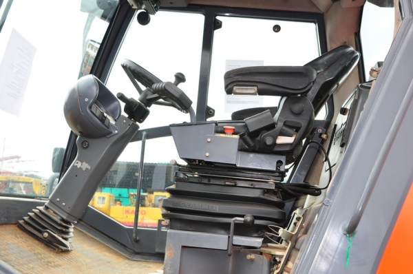 เครื่องจักรกลหนัก เครื่องจักรกลหนัก