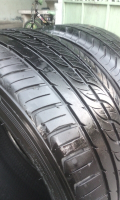 ขายยาง  235/40/18 ปี 13