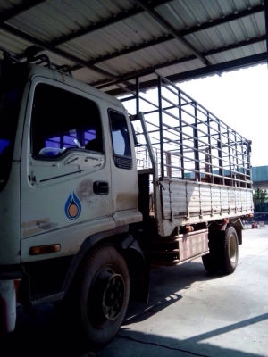 ขาย isuzu ุ6 FTR 195 แรงม้า ยาว 5 เมตร ขายถูกๆ สภาพดี