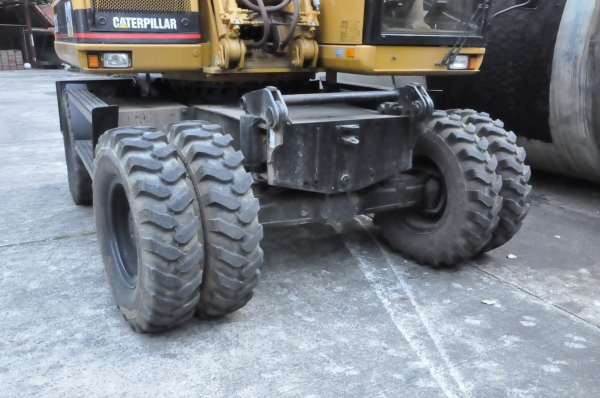 เครื่องจักรกลหนัก