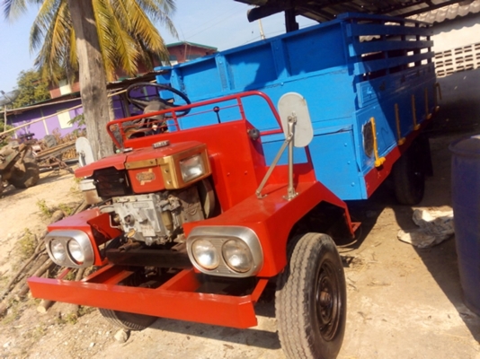 ขายรถอีแต๋น กฤษณยนต์ เครื่องยันม่าร์115สวยๆเดิมๆ พร้อมไช้งาน  ขายใน  ราคา75000บาท รถอยู่วังบัว คลองขลุง กำแพงเพชร    สนใจสอบุถามได้ที่081 3655997 อำพร  พาเจริญ  ราคาต่อรองได้อีกนะครับ