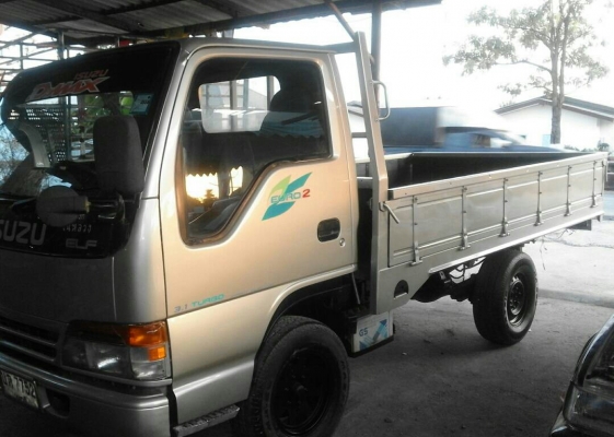ขาย 268,000บ สี่ล้อ ป้ายเล็ก อีซุซุ NKR100ปี47 ช่วงยาว3.20ม สภาพดีสวยพร้อมใช้ ทะเบียน ป้ายเล็กไม่ติดเวลา เล่มพร้อมโอน