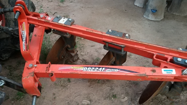 ตราช้าง 224 ครับ