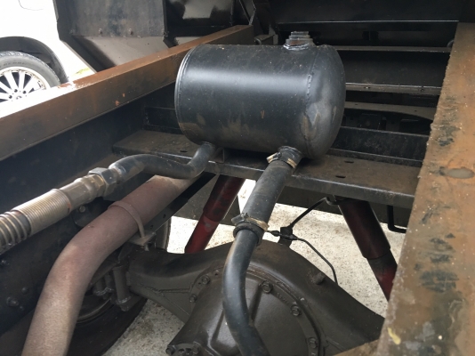 รถฮีโน่ 6 ล้อดั้ม FC9J 175 แรงม้า. ปี 54.  ( รถวิ่ง 18x,xxx กม. )    สนใจติดต่อ  081 - 6079515