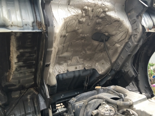 รถฮีโน่ 6 ล้อดั้ม FC9J 175 แรงม้า. ปี 54.  ( รถวิ่ง 18x,xxx กม. )    สนใจติดต่อ  081 - 6079515