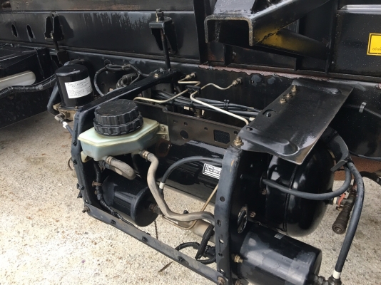 รถฮีโน่ 6 ล้อดั้ม FC9J 175 แรงม้า. ปี 54.  ( รถวิ่ง 18x,xxx กม. )    สนใจติดต่อ  081 - 6079515