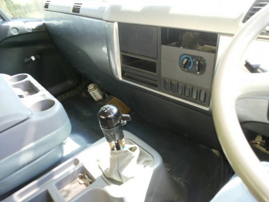 รถบรรทุก 10 ล้อ MITSUBISHI 2 เพา ไม่ดั้มแม่ลูก.  ปื53.    ลูก2คาน เครื่อง 240 แรง  ราคา 1,570,000 บ. รถอยู่ภาคอีสาน