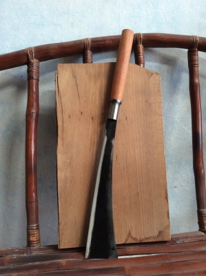 ขายมีดโต้ทำจากเหล็กแหนบ