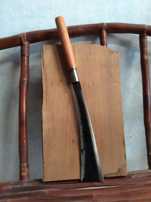 ขายมีดโต้ทำจากเหล็กแหนบ