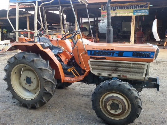 ปัญญาแทรคเตอร์..จัดมาให้ครับ ด่วน!!!คูโบต้า L2402DT 4WD พวงมาลัยเพาเวอร์ จัดส่ง อ.พยุหะ จ.นครสวรรค์