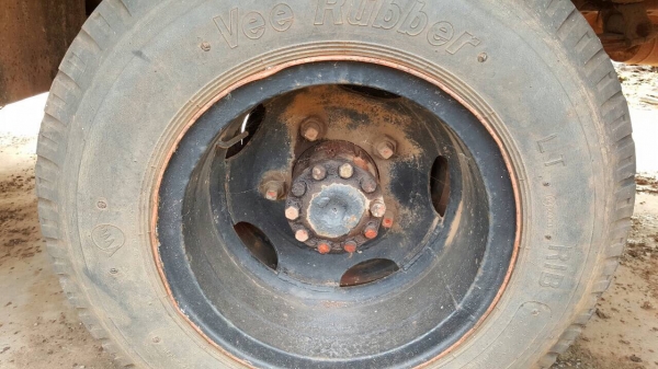 ขายตามสภาพ รถมินิบัสยาว 8 เมตร คัสซี HINO KM340 เครื่องดี DM100 เอกสารเล่มทะเบียนครบ