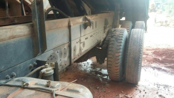 รถบรรทุกดั๊ม 10 ล้อยี่ห้อมิตซู รุ่น FN627 ขนาด 260 แรงม้า