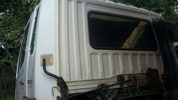 รถบรรทุกดั๊ม 10 ล้อยี่ห้อมิตซู รุ่น FN627 ขนาด 260 แรงม้า