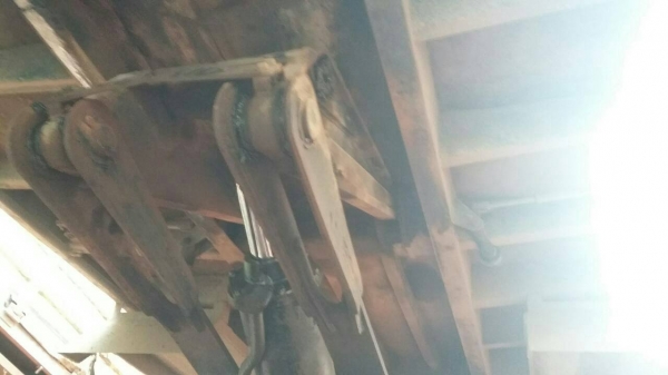 รถบรรทุกดั๊ม 10 ล้อยี่ห้อมิตซู รุ่น FN627 ขนาด 260 แรงม้า