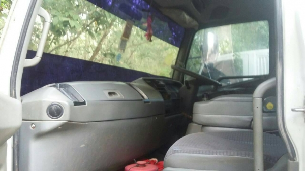 รถบรรทุกดั๊ม 10 ล้อยี่ห้อมิตซู รุ่น FN627 ขนาด 260 แรงม้า