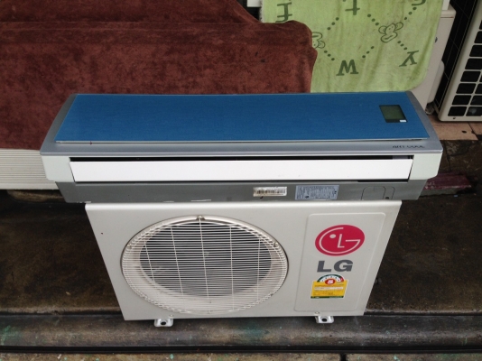 **** ขายแอร์ LG 12500 BTU ตัว TOP ****