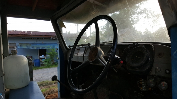 ISUZU 6 ล้อน้ำหน้ายาวพร้อมใช้เอกสารพร้อมโอนเครื่องEH700พร้อมเอกสารลงเล่ม