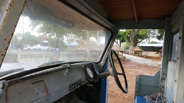 ISUZU 6 ล้อน้ำหน้ายาวพร้อมใช้เอกสารพร้อมโอนเครื่องEH700พร้อมเอกสารลงเล่ม