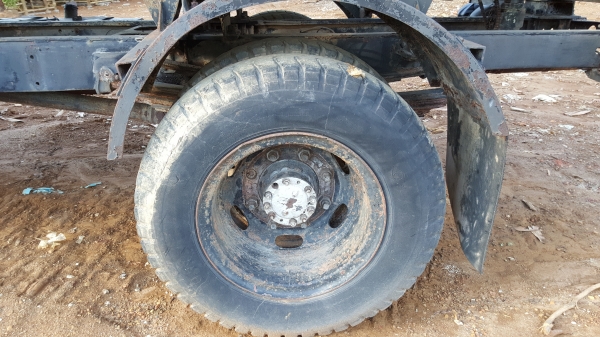 ISUZU 6 ล้อน้ำหน้ายาวพร้อมใช้เอกสารพร้อมโอนเครื่องEH700พร้อมเอกสารลงเล่ม