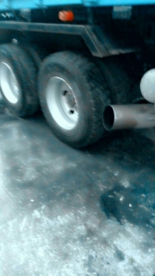 รถอีซูซุ 10 ล้อดั้ม FXZ 360 แรงม้า. ปี 56  ( รถวิ่ง 12x,xxx กม. )     สนใจติดต่อ  081 - 6079515