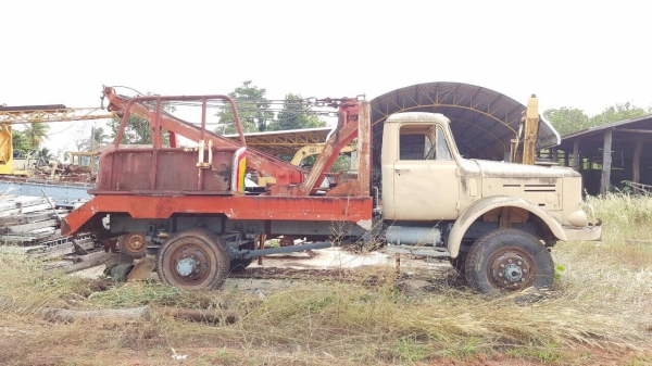 ขายหัวคัสซี ไม่รวมชุดวินส์ 6 ล้อ NISSAN UD 4X4 ขับเคลื่อน 2 เพลา ไม่มีทะเบียน ราคาต่อรองได้ ขายหัวคัสซี ไม่รวมชุดวินส์ 6 ล้อ NISSAN UD 4X4 ขับเคลื่อน 2 เพลา ไม่มีทะเบียน ราคาต่อรองได้