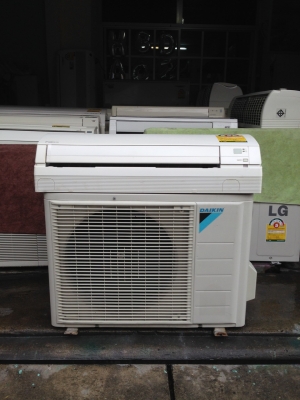 **** ขายแอร์ DAIKIN 12500 BTU สภาพสวย **** **** ขายแอร์ DAIKIN 12500 BTU สภาพสวย ****