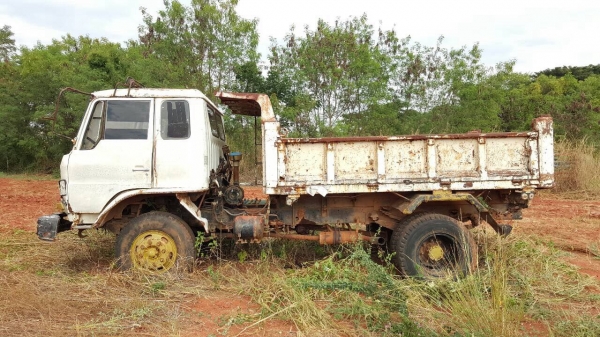 ขายตามสภาพ 6 ล้อดั้ม ไม่มีทะเบียน เครื่อง 6BD1 165 แรงม้า เฟืองท้ายจัมโบ้ เบรคลมดัน พวงมาลัยพาวเวอร์ ราคาต่อรองได้ครับ ขายตามสภาพ 6 ล้อดั้ม ไม่มีทะเบียน เครื่อง 6BD1 165 แรงม้า เฟืองท้ายจัมโบ้ เบรคลมดัน พวงมาลัยพาวเวอร์ ราคาต่อรองได้ครับ