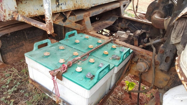 ขายตามสภาพ 6 ล้อดั้ม ไม่มีทะเบียน เครื่อง 6BD1 165 แรงม้า เฟืองท้ายจัมโบ้ เบรคลมดัน พวงมาลัยพาวเวอร์ ราคาต่อรองได้ครับ ขายตามสภาพ 6 ล้อดั้ม ไม่มีทะเบียน เครื่อง 6BD1 165 แรงม้า เฟืองท้ายจัมโบ้ เบรคลมดัน พวงมาลัยพาวเวอร์ ราคาต่อรองได้ครับ