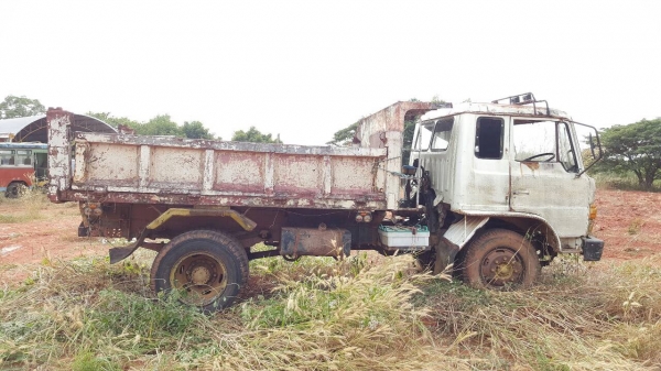 ขายตามสภาพ 6 ล้อดั้ม ไม่มีทะเบียน เครื่อง 6BD1 165 แรงม้า เฟืองท้ายจัมโบ้ เบรคลมดัน พวงมาลัยพาวเวอร์ ราคาต่อรองได้ครับ ขายตามสภาพ 6 ล้อดั้ม ไม่มีทะเบียน เครื่อง 6BD1 165 แรงม้า เฟืองท้ายจัมโบ้ เบรคลมดัน พวงมาลัยพาวเวอร์ ราคาต่อรองได้ครับ