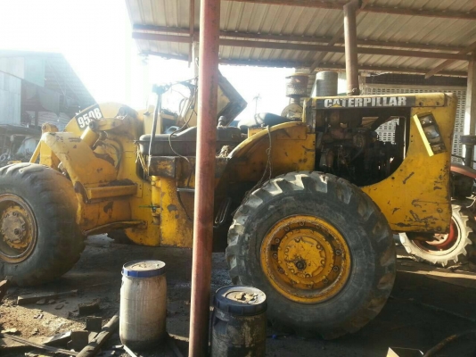 รถตัก  CAT - 950 B.   สนใจติดต่อ  081 - 6079515