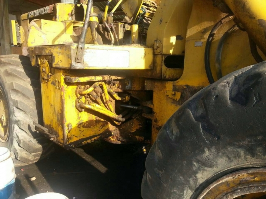 รถตัก  CAT - 950 B.   สนใจติดต่อ  081 - 6079515