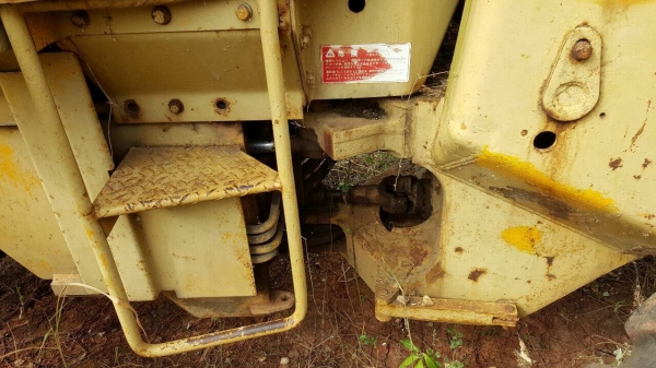 ขายรถตัก CAT 910 สภาพพร้อมใช้งาน ขายรถตัก CAT 910 สภาพพร้อมใช้งาน