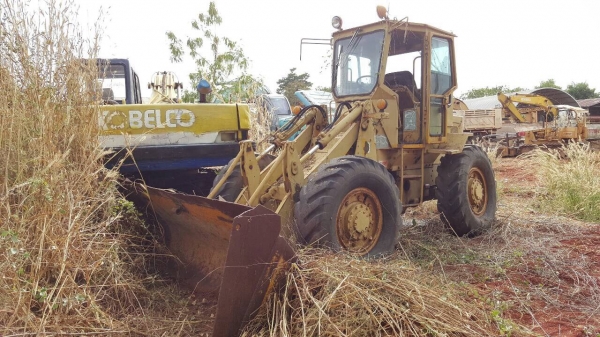 ขายรถตัก CAT 910 สภาพพร้อมใช้งาน ขายรถตัก CAT 910 สภาพพร้อมใช้งาน