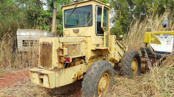 ขายรถตัก CAT 910 สภาพพร้อมใช้งาน ขายรถตัก CAT 910 สภาพพร้อมใช้งาน