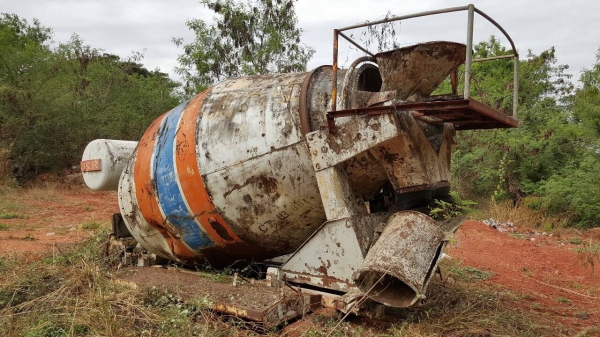 ขาย โม่ปูน 6 คิว อุปกรณ์ครบ พร้อมยกขึ้นใส่รถได้เลย ราคาคุยกันได้ ขาย โม่ปูน 6 คิว อุปกรณ์ครบ พร้อมยกขึ้นใส่รถได้เลย ราคาคุยกันได้