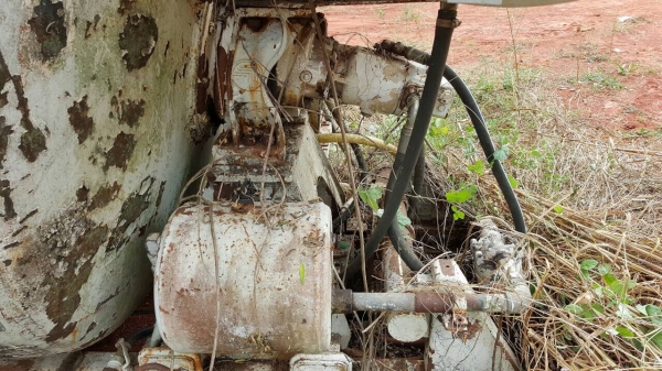 ขาย โม่ปูน 6 คิว อุปกรณ์ครบ พร้อมยกขึ้นใส่รถได้เลย ราคาคุยกันได้ ขาย โม่ปูน 6 คิว อุปกรณ์ครบ พร้อมยกขึ้นใส่รถได้เลย ราคาคุยกันได้