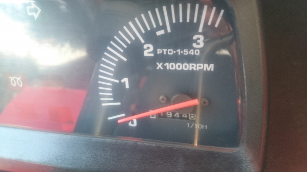 คูโบต้า 3408 Di  พร้อมอุปกรณ์ 3 ชิ้น ดันหน้า+ผานพรวน+โรตารี่ ราคา178,000 บาท สีเดิมดูง่าย ชั่วโมงแท้ รับประกันความสวย ส่งได้ทั่วประเทศ