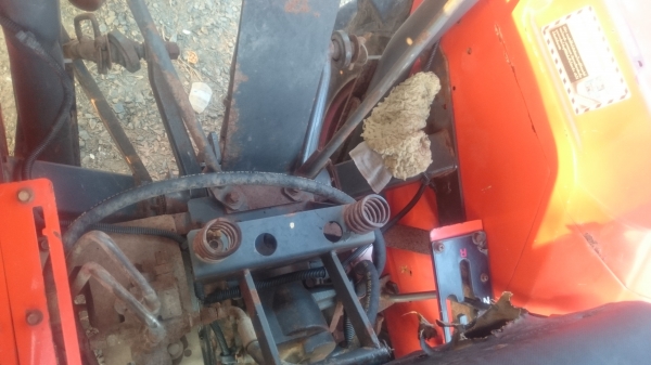 คูโบต้า 3408 Di  พร้อมอุปกรณ์ 3 ชิ้น ดันหน้า+ผานพรวน+โรตารี่ ราคา178,000 บาท สีเดิมดูง่าย ชั่วโมงแท้ รับประกันความสวย ส่งได้ทั่วประเทศ