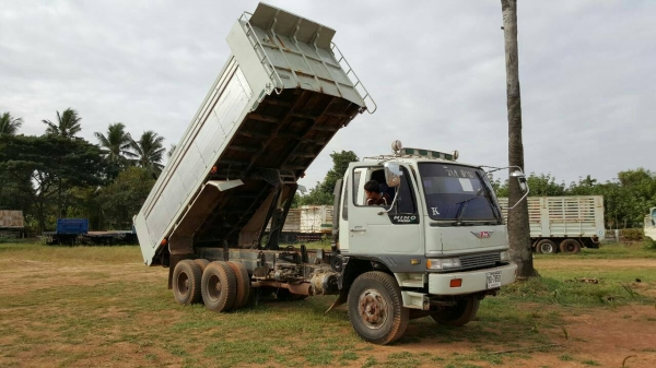 ขายรถบรรทุก 10 ล้อดัมพ์ HINO FM3M 240 แรงม้า 3 คันขายเหมา 2500000