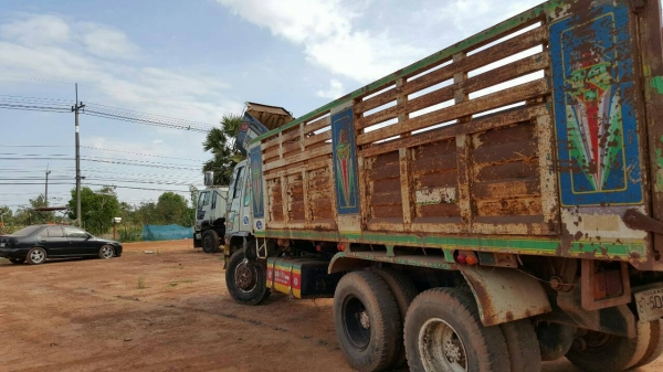 ขายรถบรรทุก 10 ล้อดัมพ์ HINO FM3M 240 แรงม้า 3 คันขายเหมา 2500000