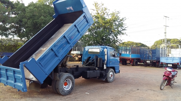 ขายหกล้อดั้มพ์ ISUZU NPR59LU5FM-115 ปี38 แอร์ เพาเวอร์ เอฟ รถสวยพร้อมใช้ ขายหกล้อดั้มพ์ ISUZU NPR59LU5FM-115 ปี38 แอร์ เพาเวอร์ เอฟ รถสวยพร้อมใช้