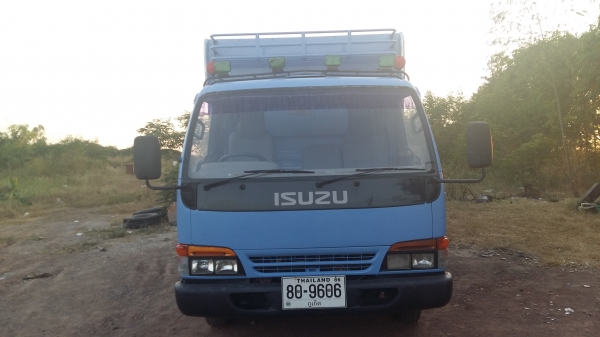 ขายหกล้อกลาง ISUZU NPR66LX5T-120 ปี42 กะบะยาว 5ม. สภาพพร้อมใช้