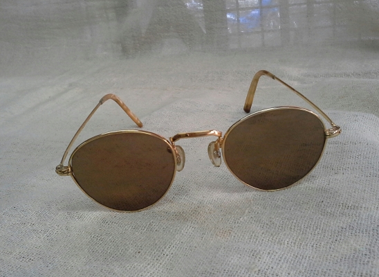 แว่นตาวินเทจแฮนด์เมด โมเดล จอห์น เลนนอน Made in Japan