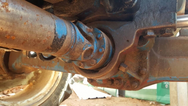 ขายรถไถ 2 เพลา FORD 7610 คานหน้า CARRARO เครื่องเสื้อลายเทอร์โบ ไม่มีทะเบียน อุปกรณ์มีผานดันหน้า และผาน 3 ขายรถไถ 2 เพลา FORD 7610 คานหน้า CARRARO เครื่องเสื้อลายเทอร์โบ ไม่มีทะเบียน อุปกรณ์มีผานดันหน้า และผาน 3