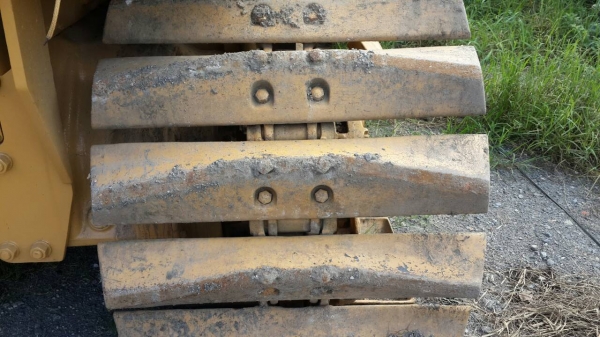 ขายรถแทรคเตอร์ CAT D4E Z ตีนเป็ด ราคา 480000