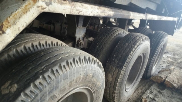 ขายหางเซมิดัมพ์อู่ส.สุชัย 3 เพลา ปี 2536 ราคา 430000