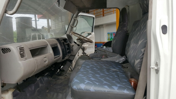 ขาย 6ล้อ hino dutro