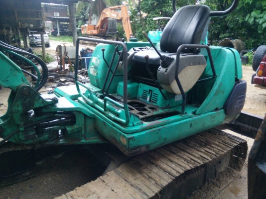 ขายรถแบคโฮ KOMATSU PC40-7 ราคา 300000