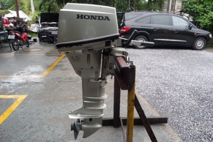 ขาย เครื่องเรือ HONDA 9.9 แรง 4 จังหวะ หาง 21 เครื่องทำงานปกติ  สภาพสวย ราคา 28,000